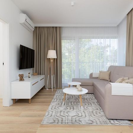 Apartament Przy Plazy Z Aneksem Kuchennym A 24 W Swinoujsciu Swinoujscie Bagian luar foto